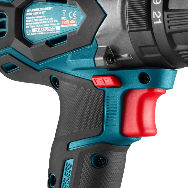 کیت دریل شارژی براشلس 40 ولت 150 نیوتن متر مدل 8905 برند رونیکس